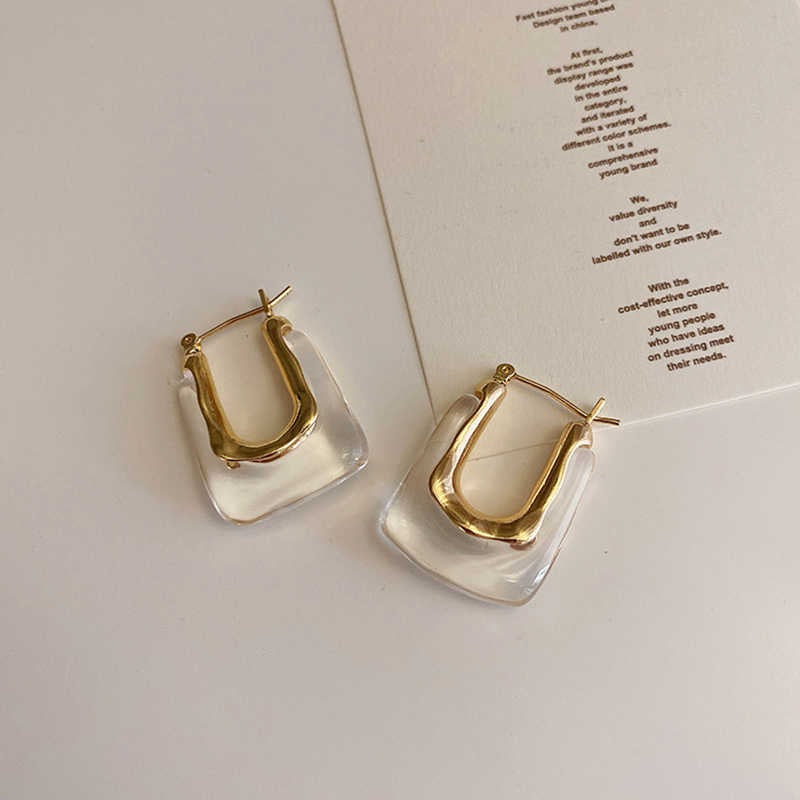 Abezta Earrings